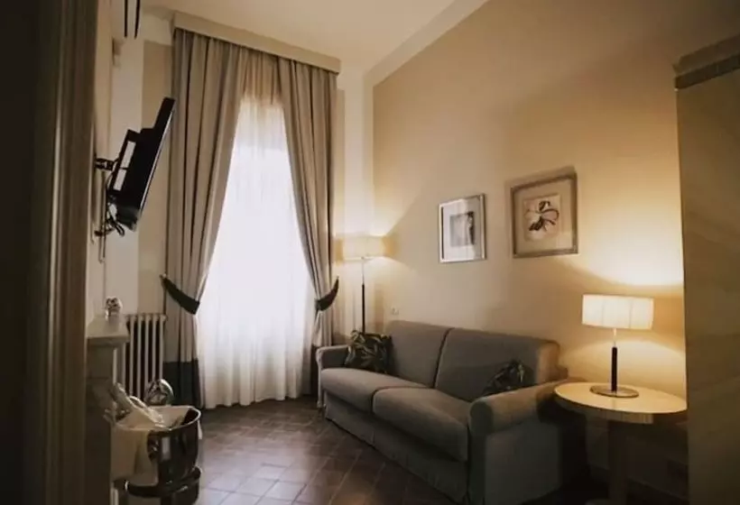 酒店 Villa Dei Tigli 920 Liberty Resort