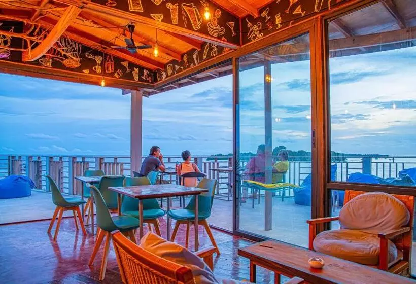 پانسیون Club Gabbiano Rasdhoo