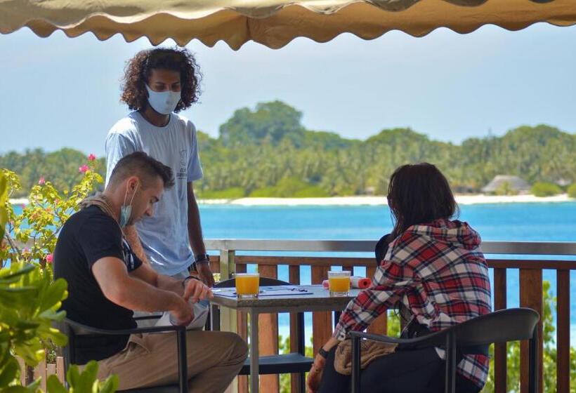 پانسیون Club Gabbiano Rasdhoo