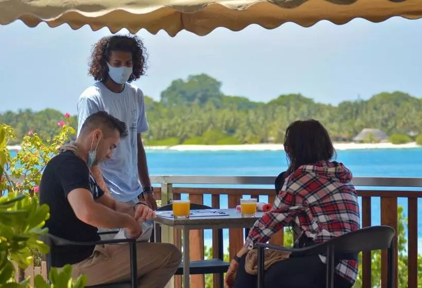 پانسیون Club Gabbiano Rasdhoo