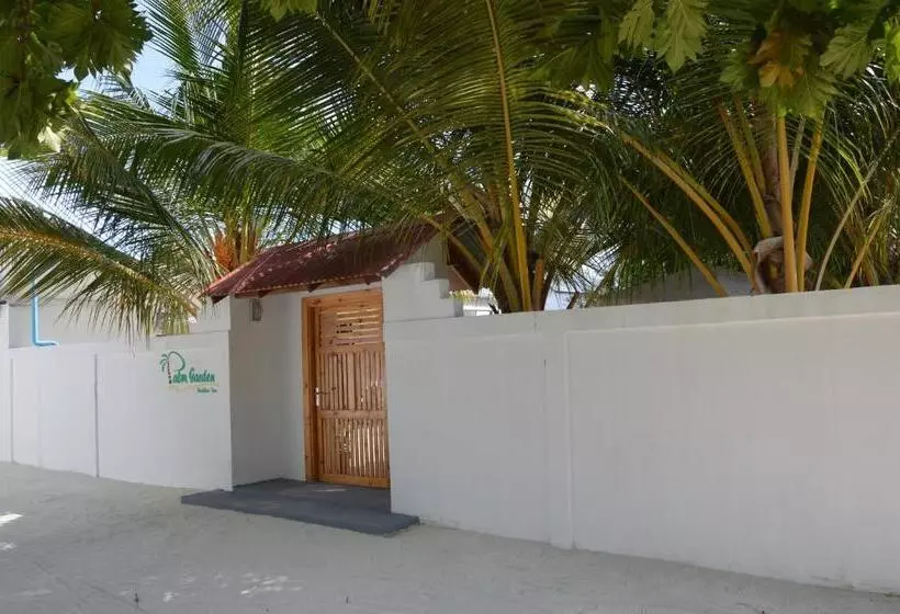 هتل Palm Garden