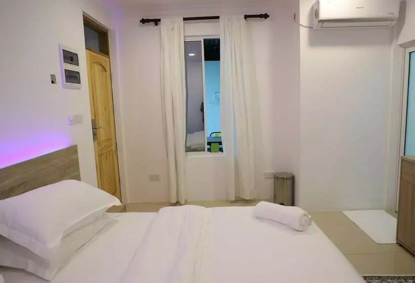 Moodhu Surf House