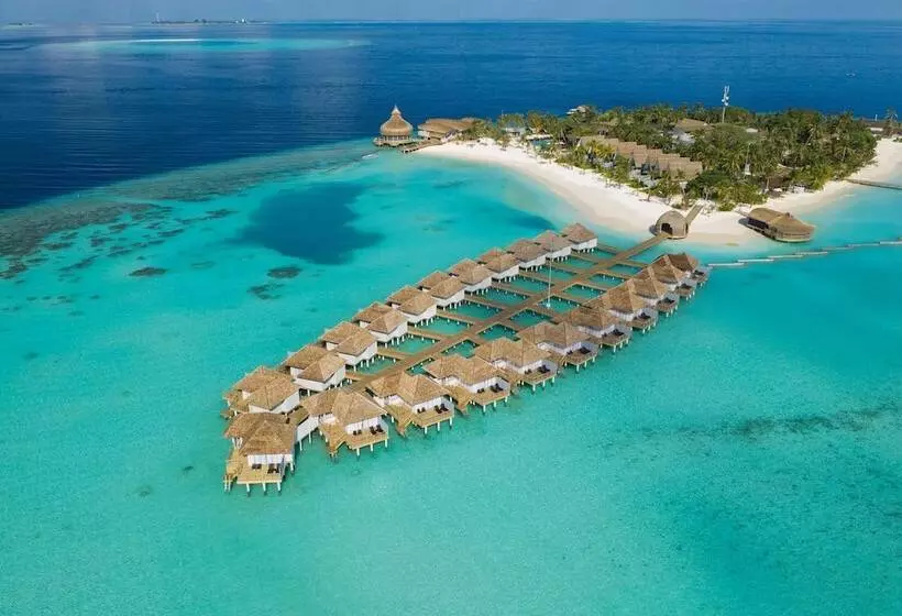 هتل Outrigger Maldives Maafushivaru Resort