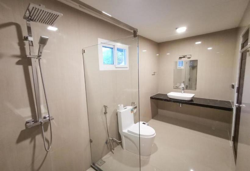 پانسیون Summer Inn Thoddoo