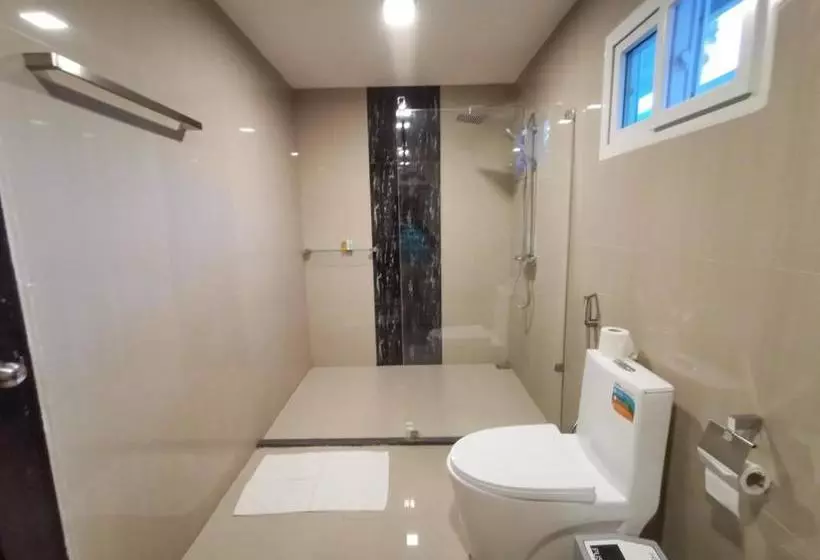 Pensió Summer Inn Thoddoo