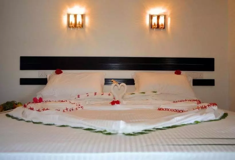 Pensió Summer Inn Thoddoo