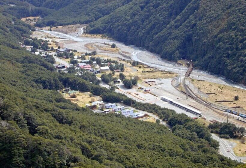 Arthur's Pass Alpine Motel