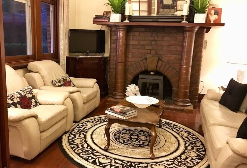 בית מלון כפרי Barossa House