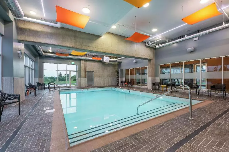 هتل Hampton Inn & Suites Charlottetown
