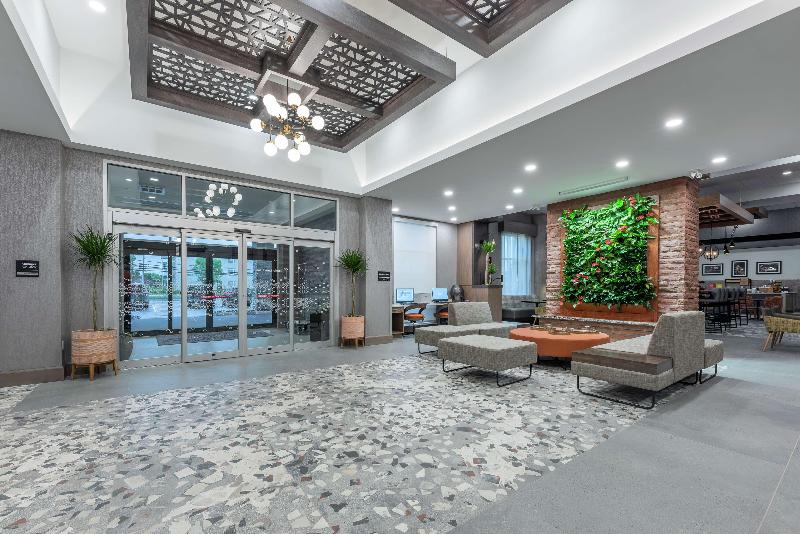 Hotel Hampton Inn & Suites Charlottetown