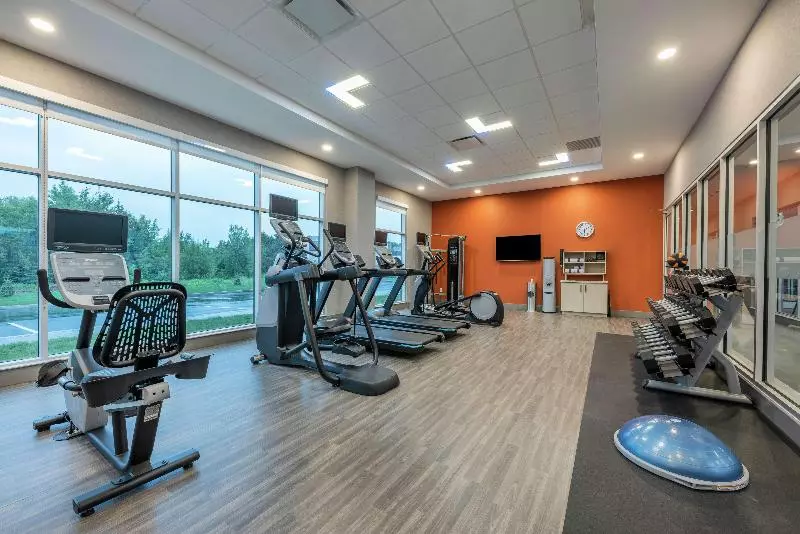 هتل Hampton Inn & Suites Charlottetown
