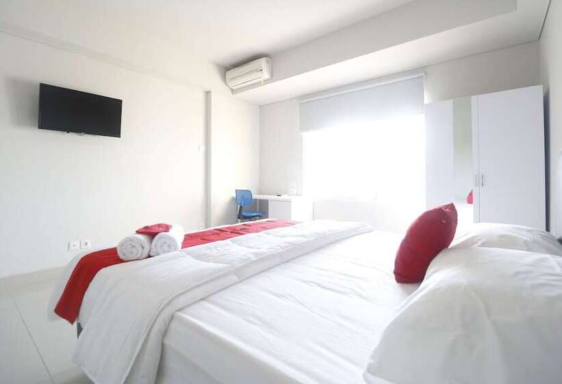 پانسیون Reddoorz Apartment Near Summarecon Mall Serpong