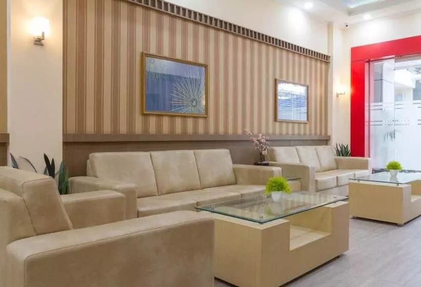 Majatalo Reddoorz Near Istana Plaza 2