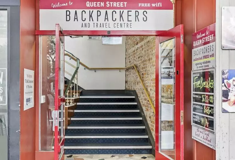 ホテル Queen Street Backpackers