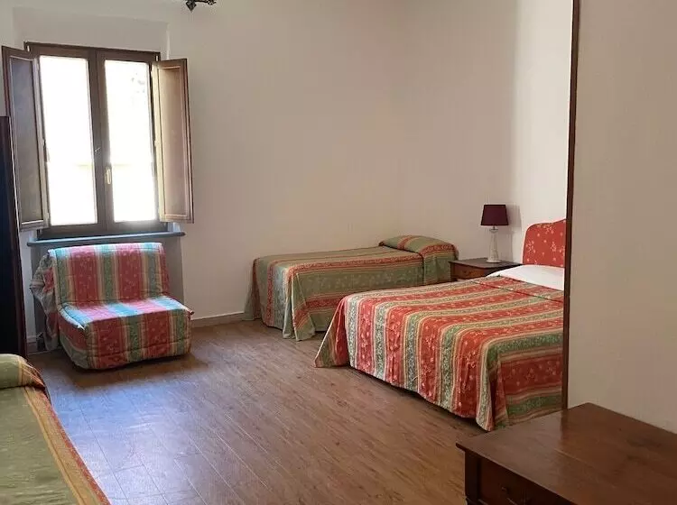 Hôtel Caffe Verdi  24 Hours Reception