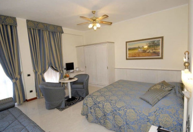 ホテル Porto Roca