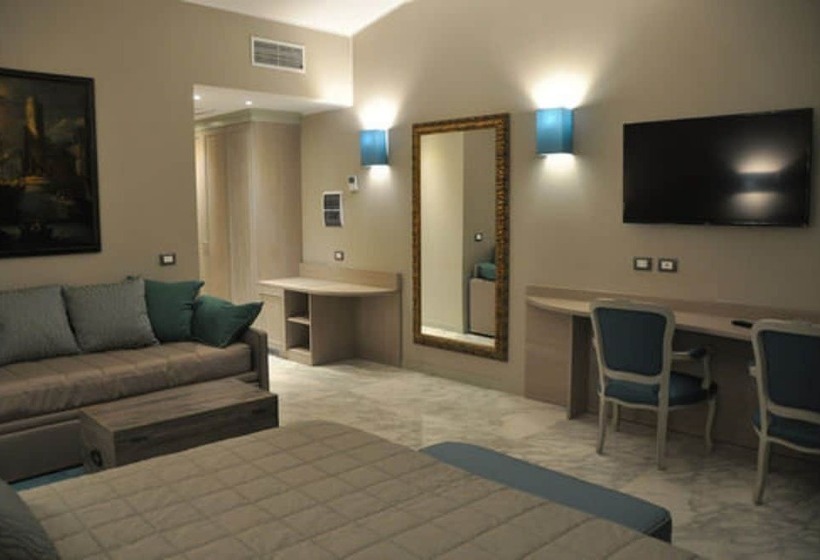 ホテル Porto Roca