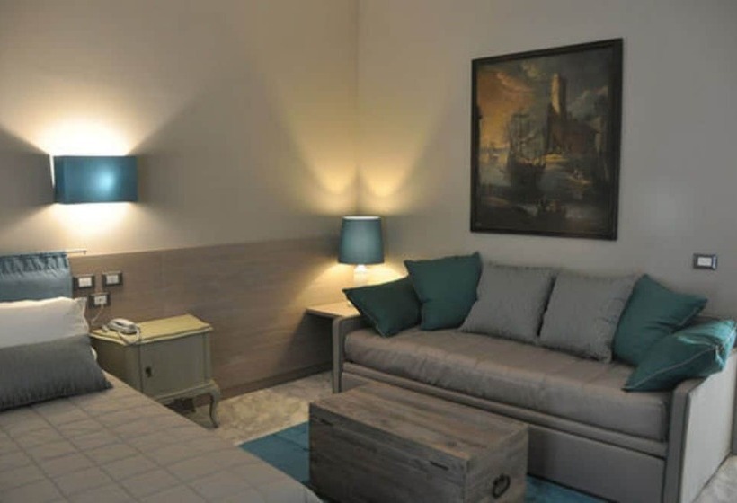 ホテル Porto Roca