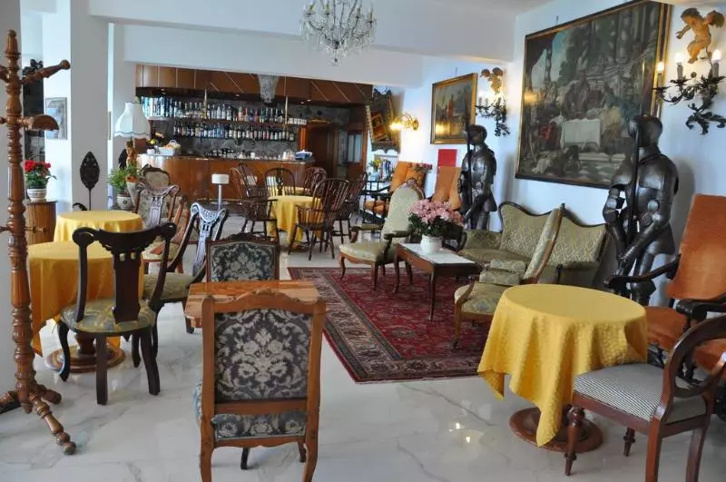 Отель Porto Roca