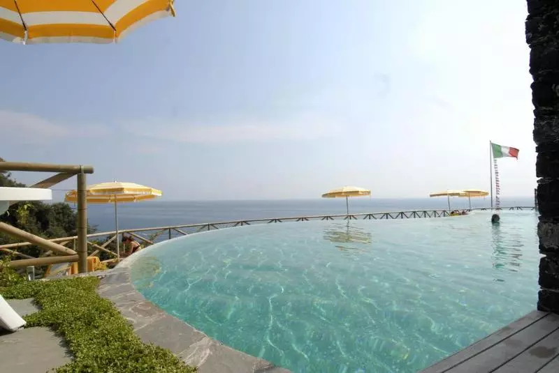 Отель Porto Roca