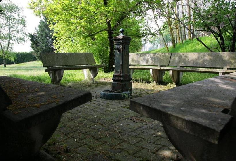 Отель Longobardo