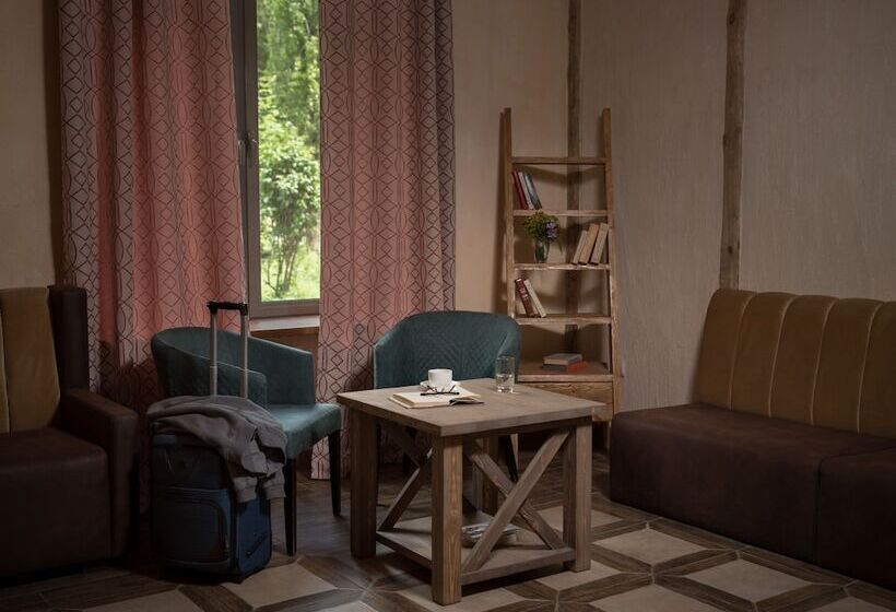 Hotel Apricot Aghveran Resort