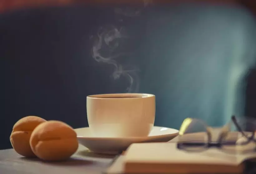 Hotelli Apricot Aghveran Resort