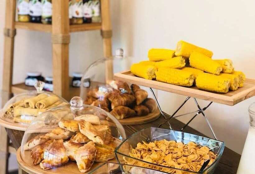 Hotel Apricot Aghveran Resort