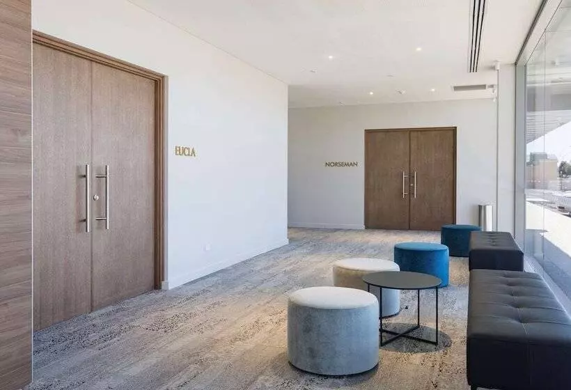 Ingot Hotel Perth, Ascend Hotel Collection