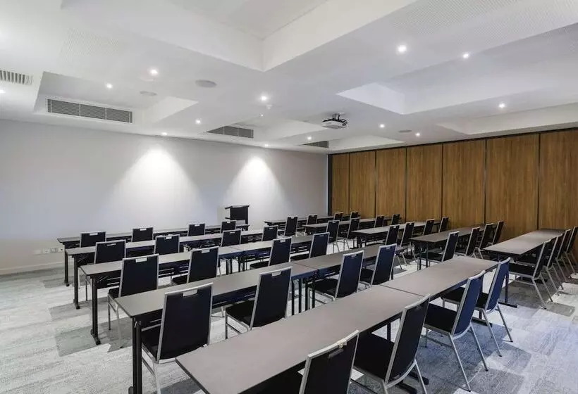 Ingot Hotel Perth, Ascend Hotel Collection