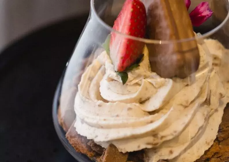 Ingot Hotel Perth, Ascend Hotel Collection