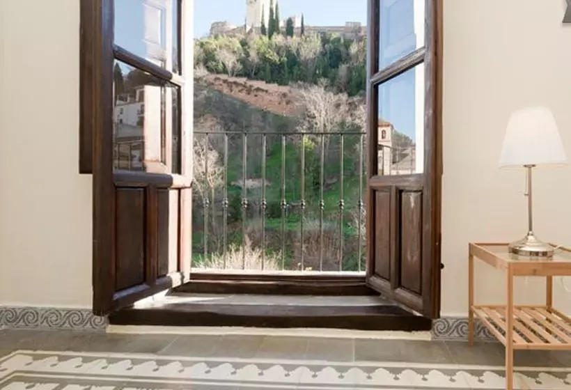 Alhambra Sonder Apartments
