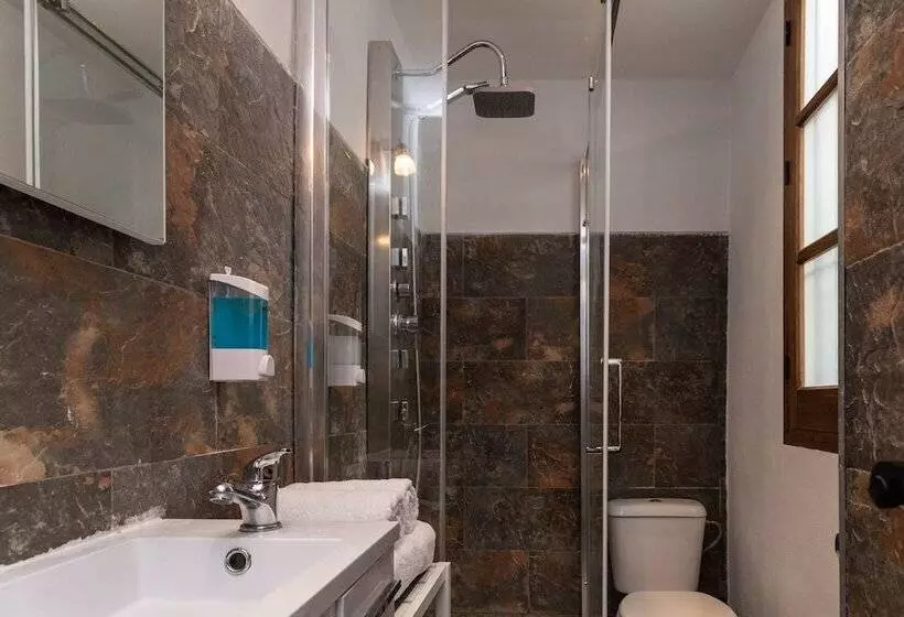 Alhambra Sonder Apartments