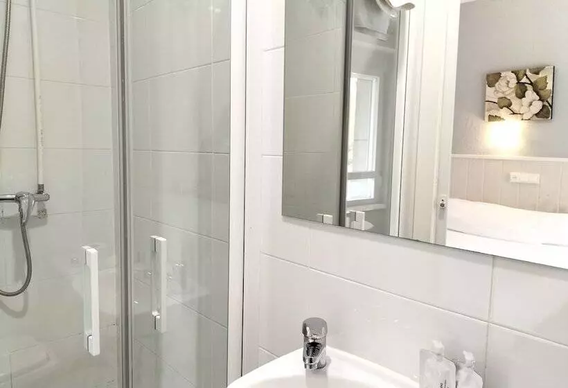 Hostal Albero By Gaiarooms