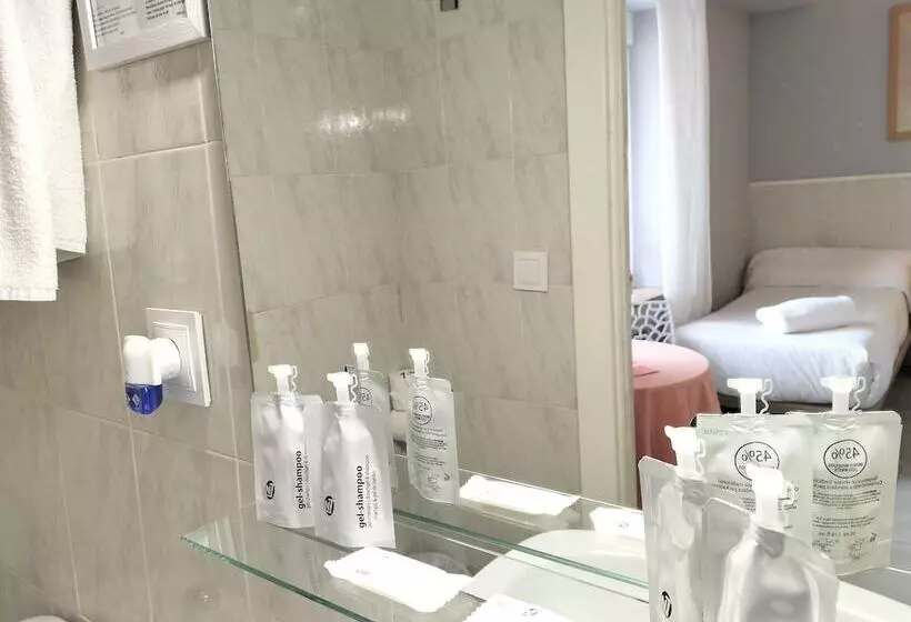 Hostal Albero By Gaiarooms