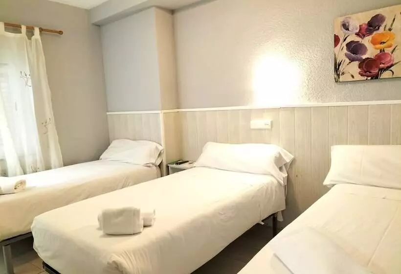 Hostal Albero By Gaiarooms