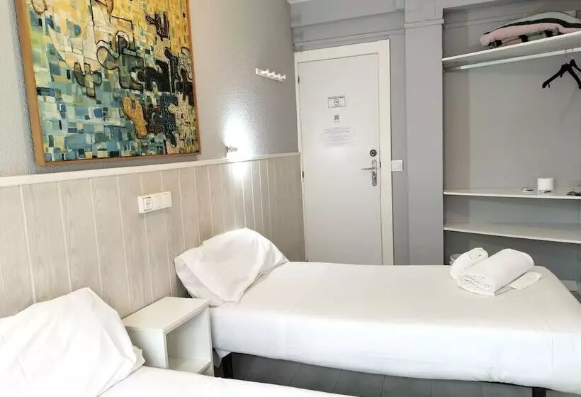 Hostal Albero By Gaiarooms