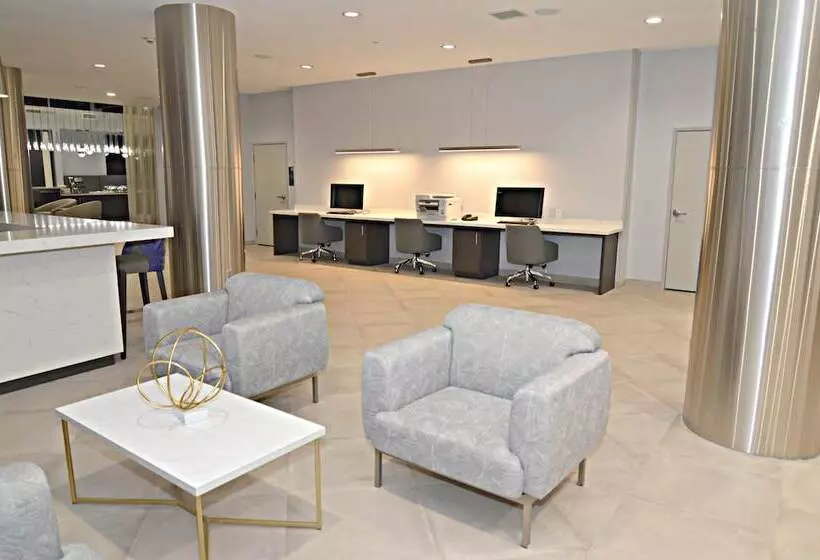 ホテル Best Western Plus Executive Residency Oklahoma City I35