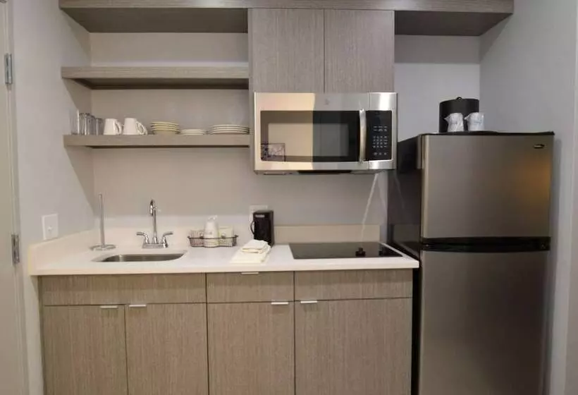 ホテル Best Western Plus Executive Residency Oklahoma City I35