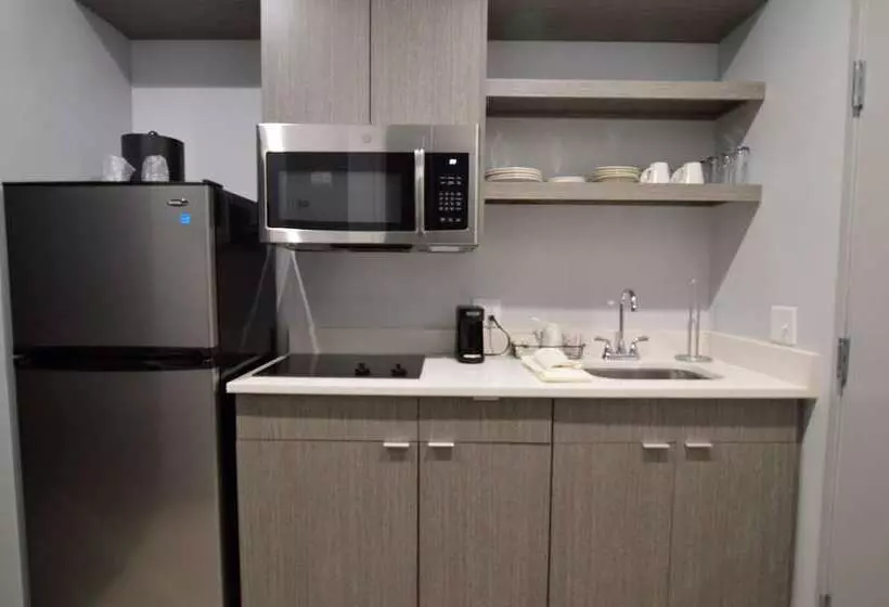 ホテル Best Western Plus Executive Residency Oklahoma City I35