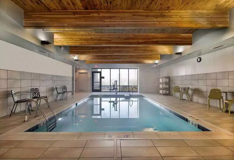 هتل Home2 Suites By Hilton Loves Park Rockford