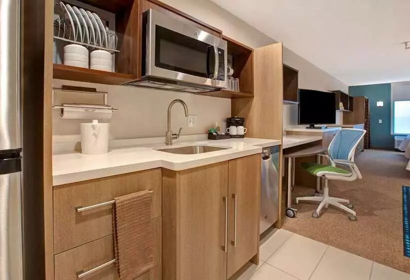 هتل Home2 Suites By Hilton Loves Park Rockford