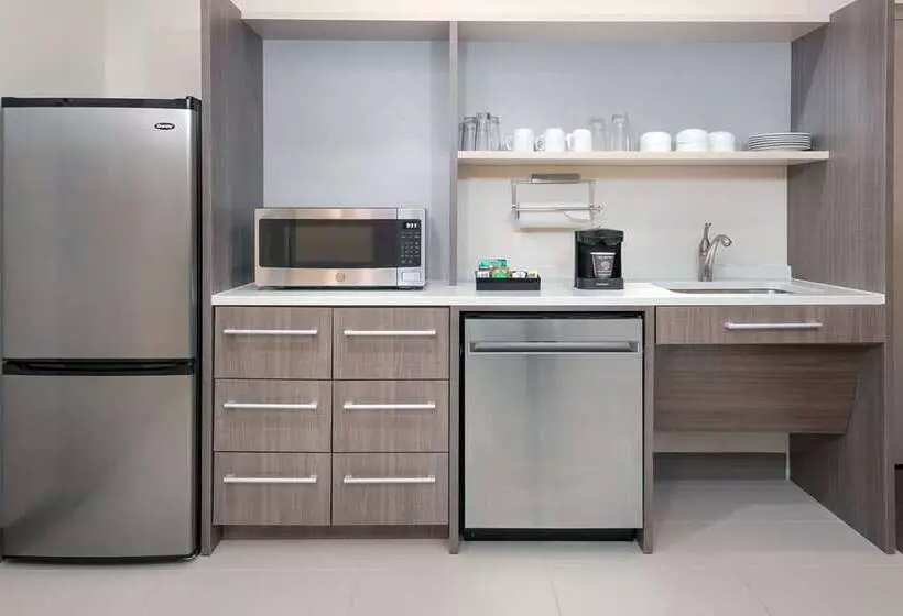 هتل Home2 Suites By Hilton Orlando Near Ucf