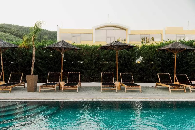 Hotelli Olive Grove Suites Boutique