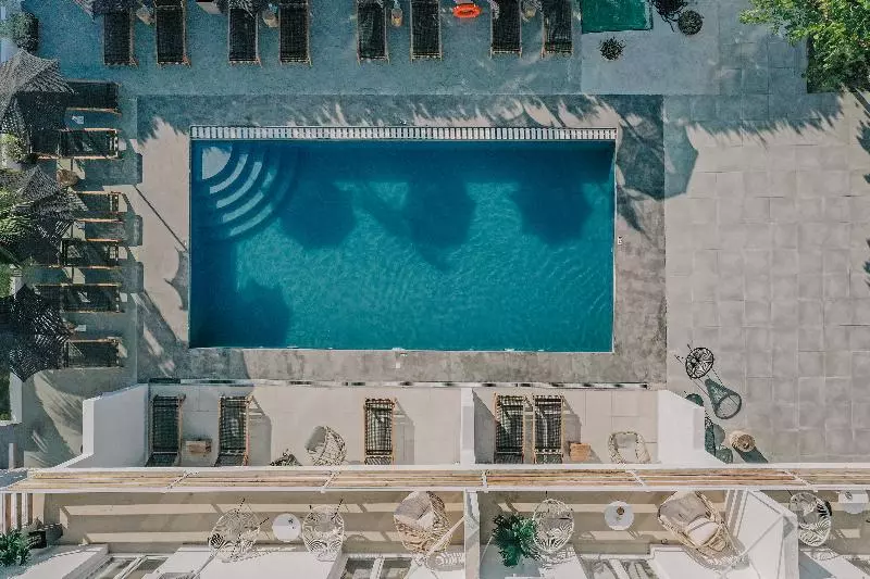 Hotelli Olive Grove Suites Boutique