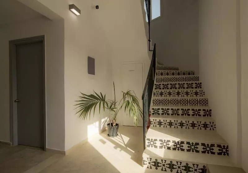 Hotelli Olive Grove Suites Boutique