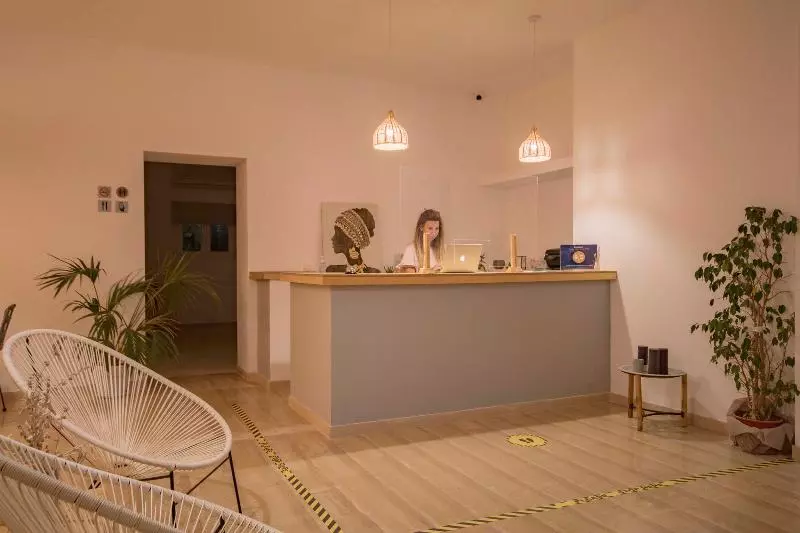 Hotelli Olive Grove Suites Boutique
