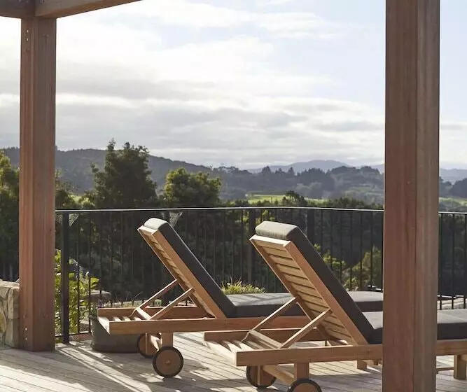 Hotelli Te Arai Lodge