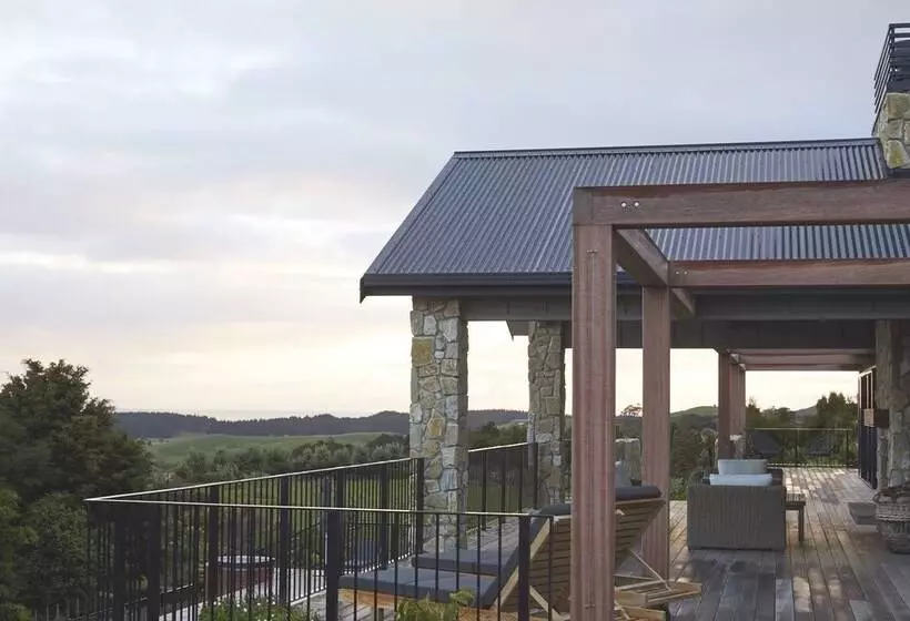 Hotelli Te Arai Lodge