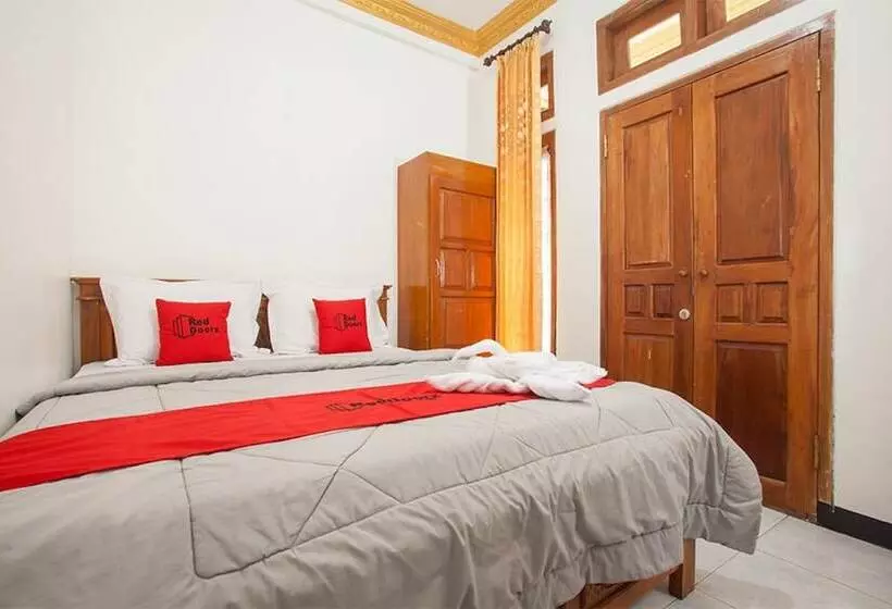 Majatalo Reddoorz @ Bromo Tosari